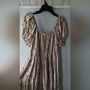 Chic Beige and Red Maxi Dress